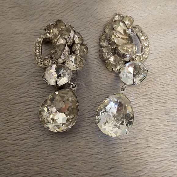 Eisenberg Vintage Clip Earrings 💎💎 - Picture 2 of 5
